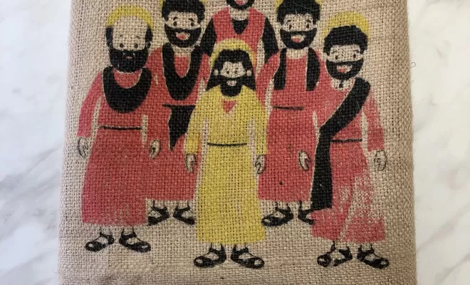 Idée décoration avec des sacs de café en toile de jute chez Couleur Café, Castres, Couleur Café