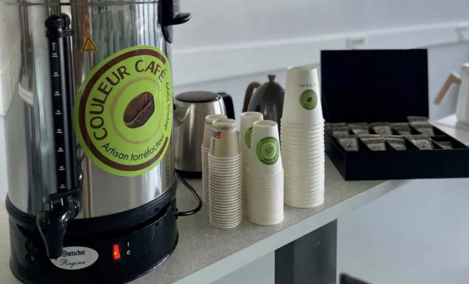 Services professionnels, Castres, Couleur Café